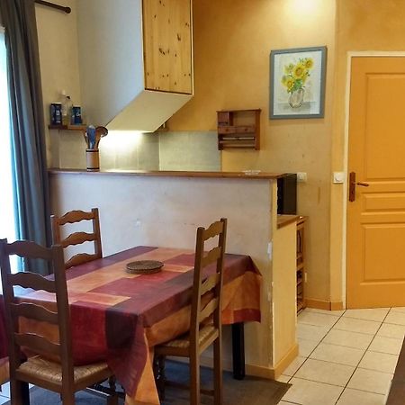 סומור Logement Tranquille Et Frais Proche Gare Au Rdc מראה חיצוני תמונה